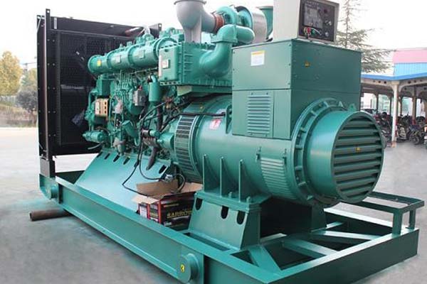 中和镇工厂发电机应急发电中如何优化燃油储备管理？